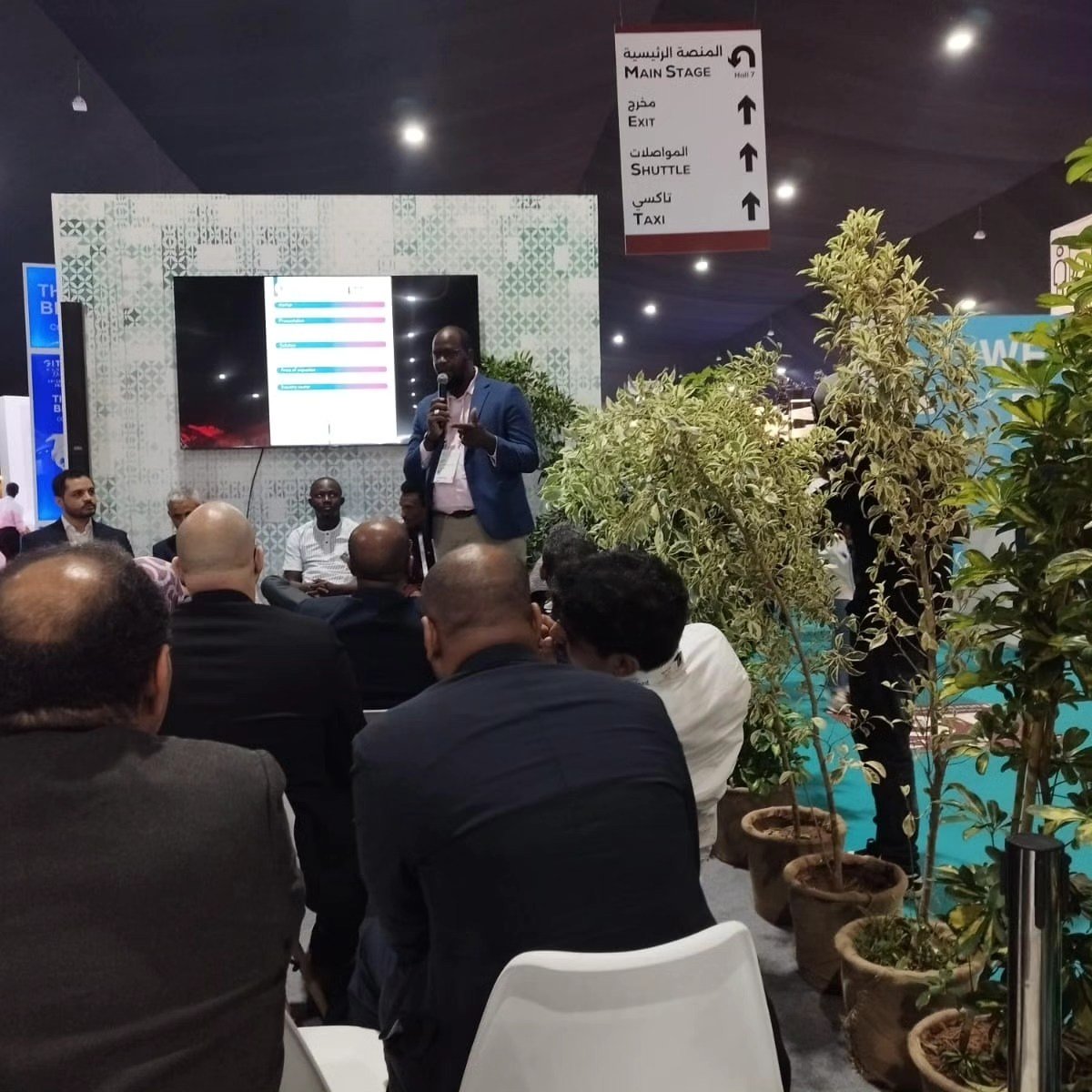 تدريب موظفين في مكتب سبلاش غاي للتوظيف في نواكشوط